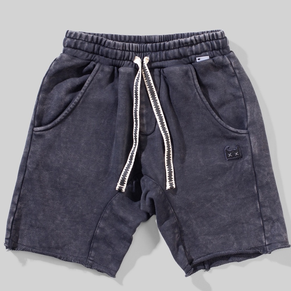 Munster kids Short in mineral wash